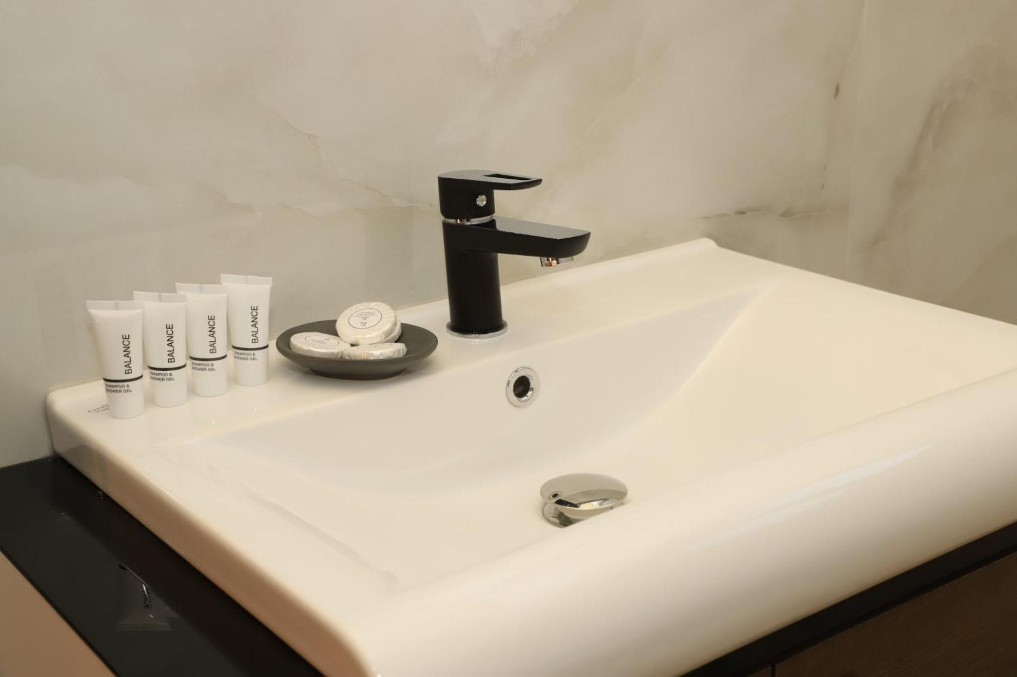 Georgemishel Guest House Берат Экстерьер фото