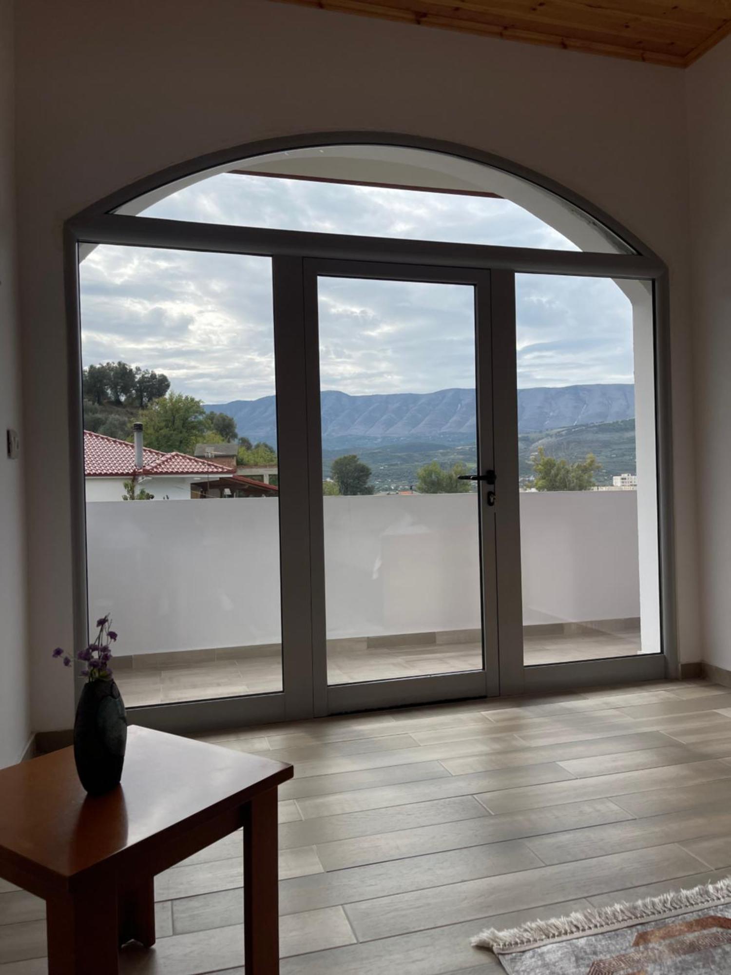 Georgemishel Guest House Берат Экстерьер фото